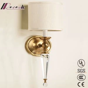 Nútíma Unique Brass og Crystal Wall Light fyrir svefnherbergi