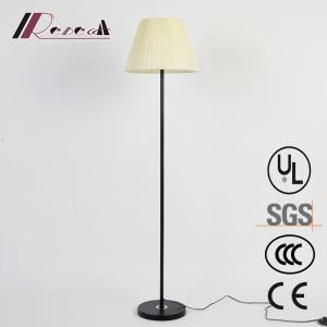 Einföld nútíma efni gólf lampi til að læra herbergi